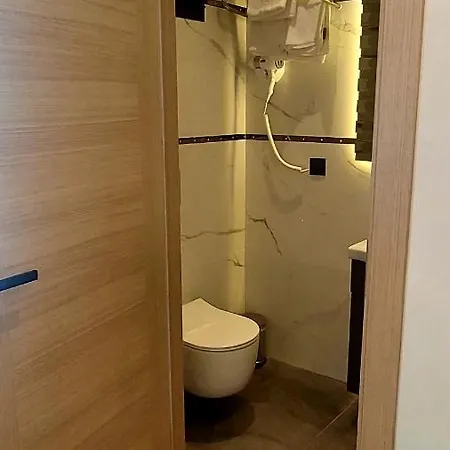 Apartment No 4